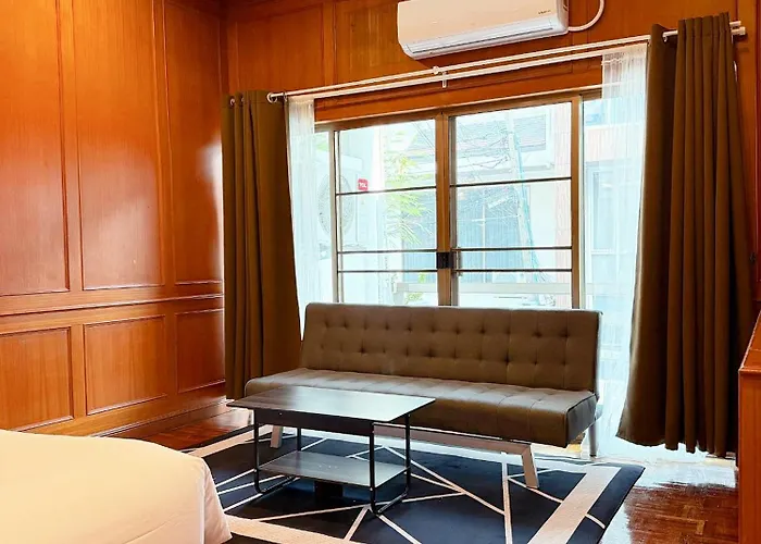 Xx On Sukhumvit Soi 11 - สเตย์ ออน สุขุมวิท 11 Pro Apartment *