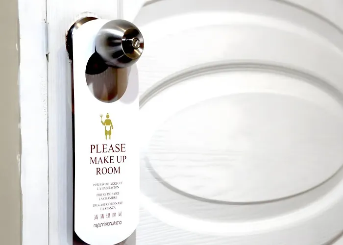 Xx On Sukhumvit Soi 11 - สเตย์ ออน สุขุมวิท 11 Pro Bangkok