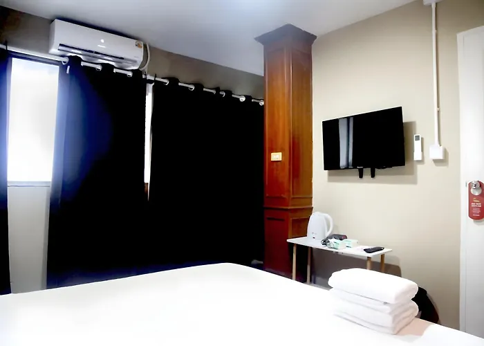 On Sukhumvit Soi 11 - สเตย์ ออน สุขุมวิท 11 Pro * بانكوك