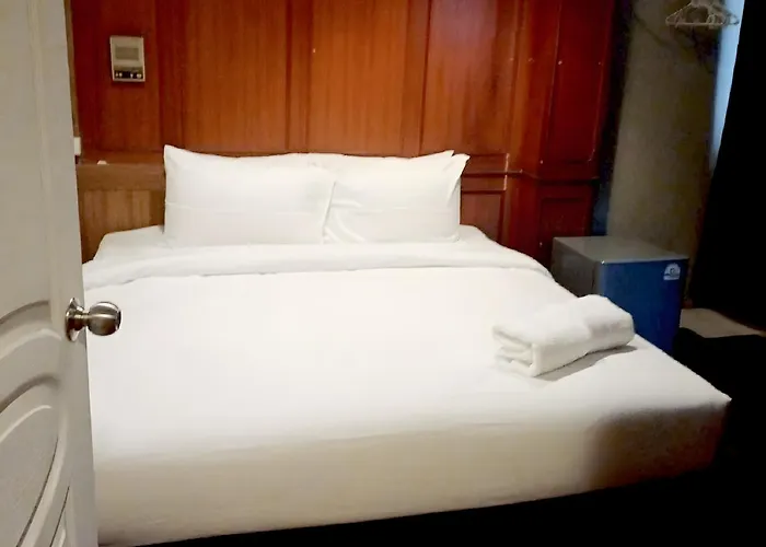 Apartment Xx On Sukhumvit Soi 11 - สเตย์ ออน สุขุมวิท 11 Pro *