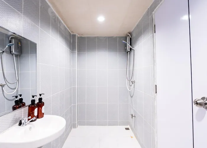 Xx On Sukhumvit Soi 11 - สเตย์ ออน สุขุมวิท 11 Pro * Bangkok