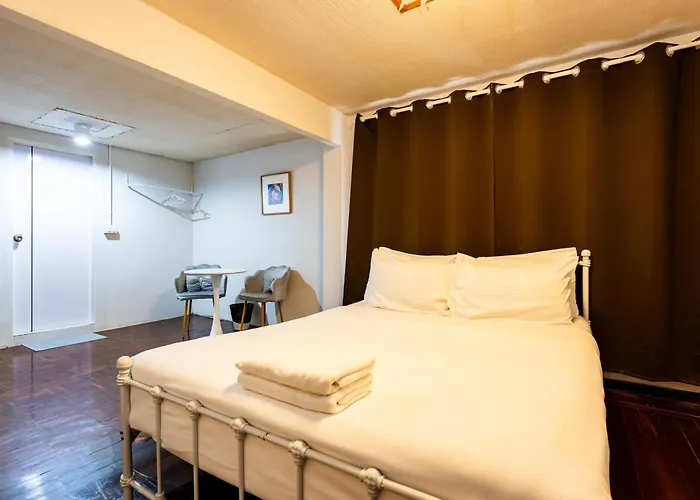 Apartment Xx On Sukhumvit Soi 11 - สเตย์ ออน สุขุมวิท 11 Pro Bangkok